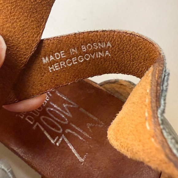 Miz Mooz Verona Collection Blue Sparkly Strappy Gladiator Sandal EU 38 / US 8 - Picture 10 of 11